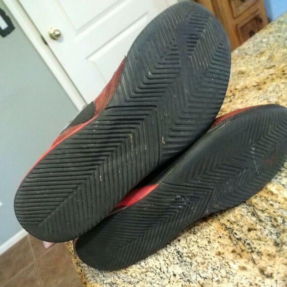 Mens 11.5 Nike AIR MAX IMPACT 2 Black Metallic Silver Red CQ9382 003 Basketball - Picture 11 of 12